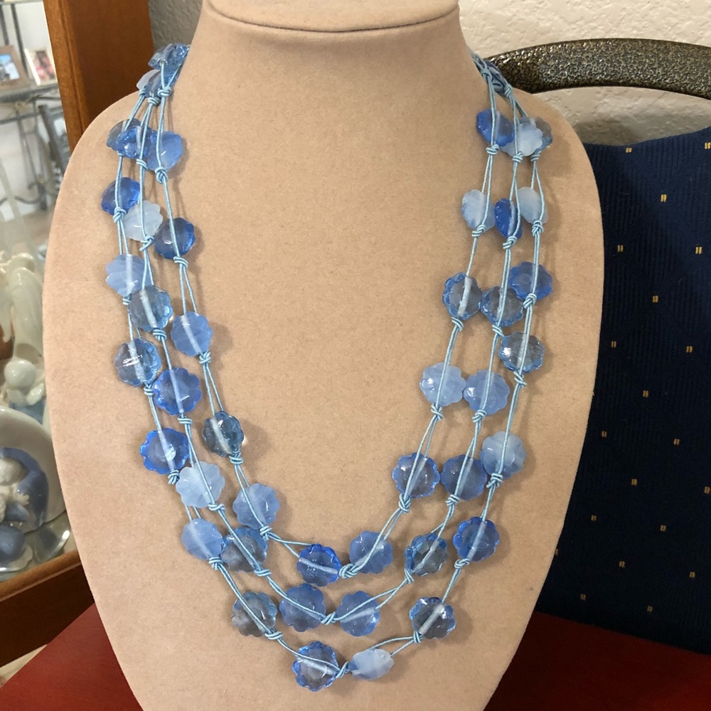 3 strand necklace with blue stones